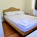 Apartment Bonbon